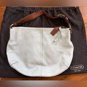 Coach White Leather Shoulder Bag